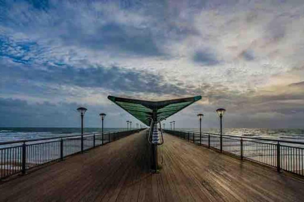 Luxury Central Bmth House With Hot Tub. Stunning! Bournemouth Eksteriør billede